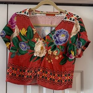 Vibrant Floral V-Neck Crop Top - Red